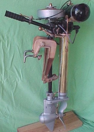 moteur hors bord SEAGULL modèle 102