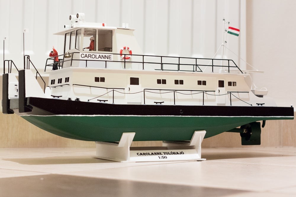TowBoat CAROLANNE