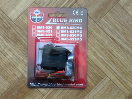 servo BLUE BIRD BMS-620MG de 10 kg de couple