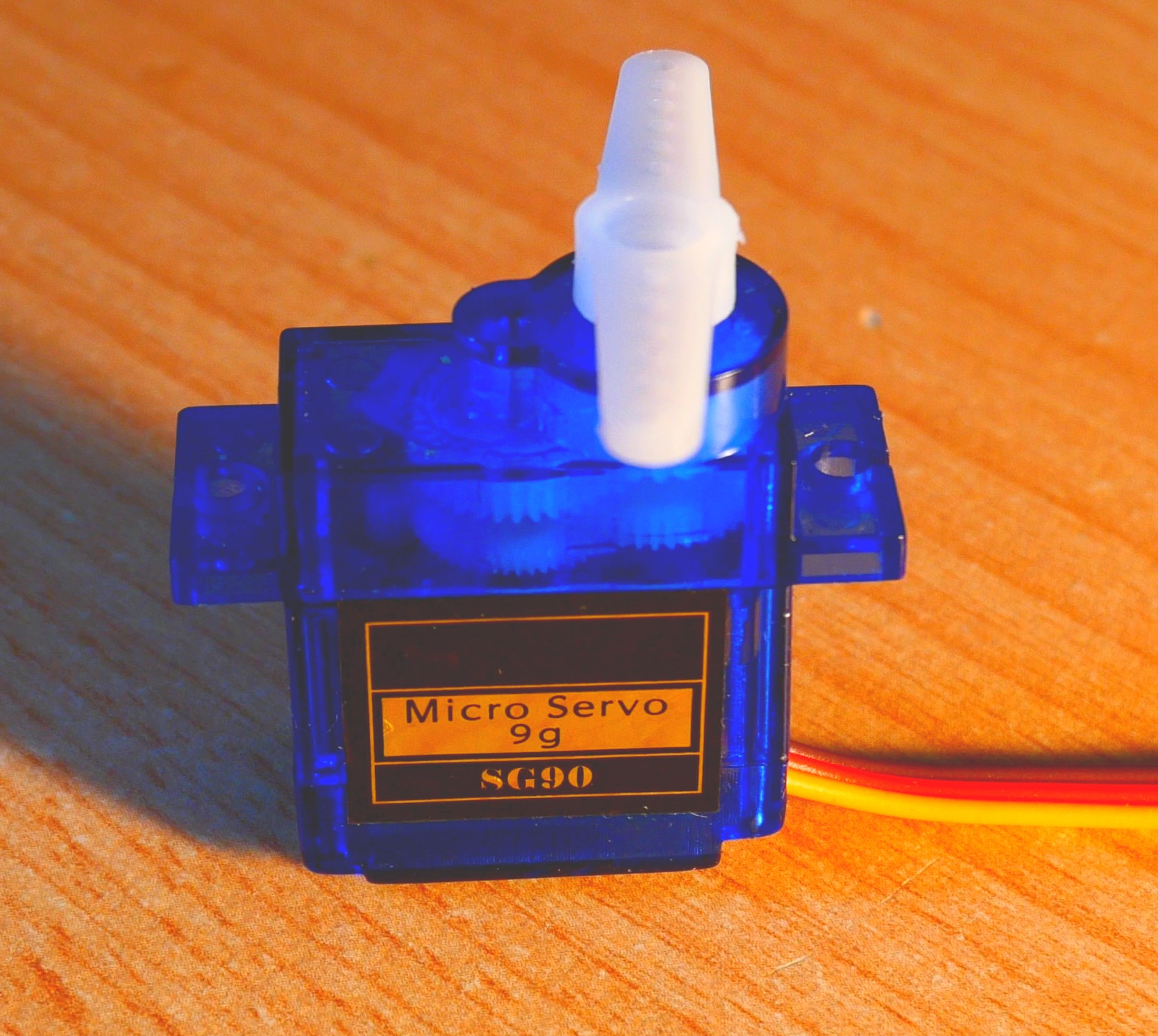 MINI SERVO SG90
